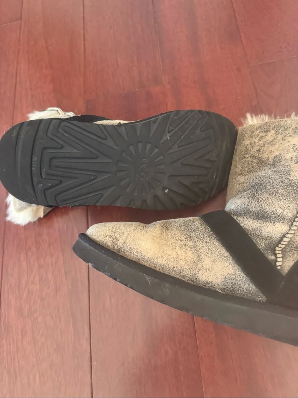 UGG Two-Tone Shearling Short Boots in Cream and Black